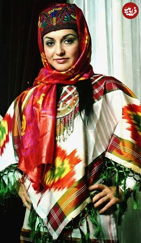 عکس‌های نادر گوگوش در لباس محلی؛ ۲۰ سالگی در سال ۱۳۴۹