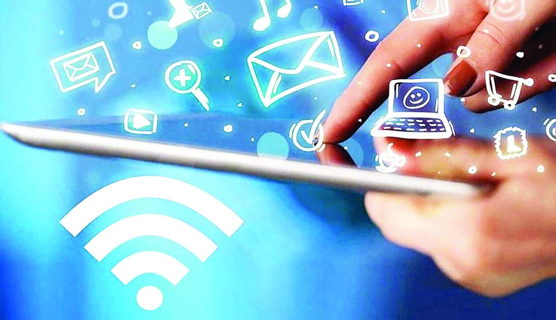 جدال بر سر تعرفه اینترنت؛ اپراتورها خواستار گرانی، دولت نگران معیشت مردم جدال بر سر تعرفه اینترنت؛ اپراتورها خواستار گرانی، دولت نگران معیشت مردم