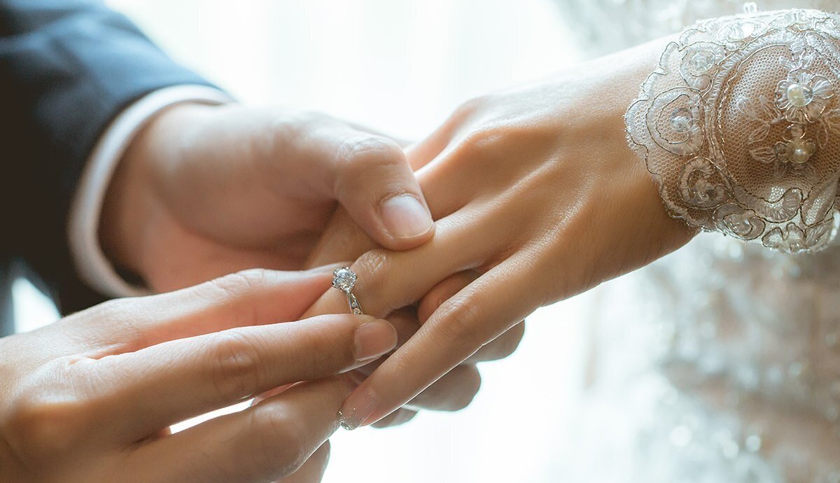 از تابو تا واقعیت؛ افزایش ازدواج زنان بزرگتر با مردان جوانتر در ایران ازدواج