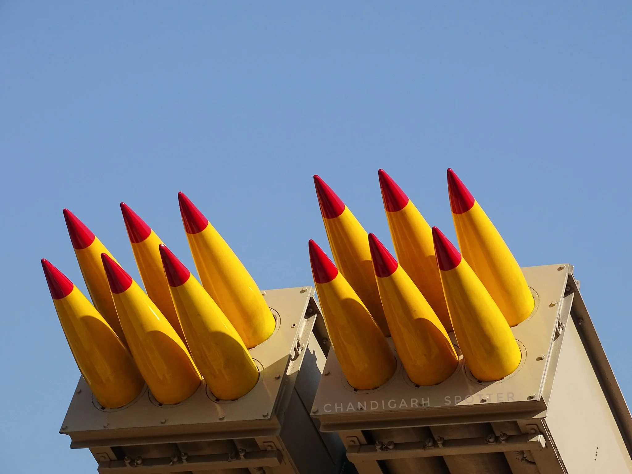 مشخصات سیستم موشکی پیناکا هند