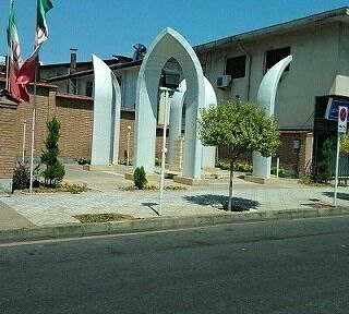 مزار چهار شهید مشروطه خواه گیلان در بیمارستان پورسینا رشت