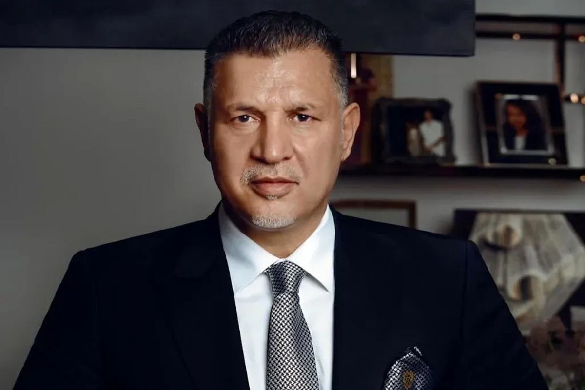 عکس جنجالی علی دایی با ساسی مانکن!