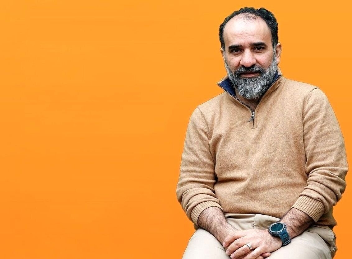 رضا امیرخانی کیست؟| نویسنده محبوب جمعیت کتابخوان مذهبی را بشناسید رضا امیرخانی کیست