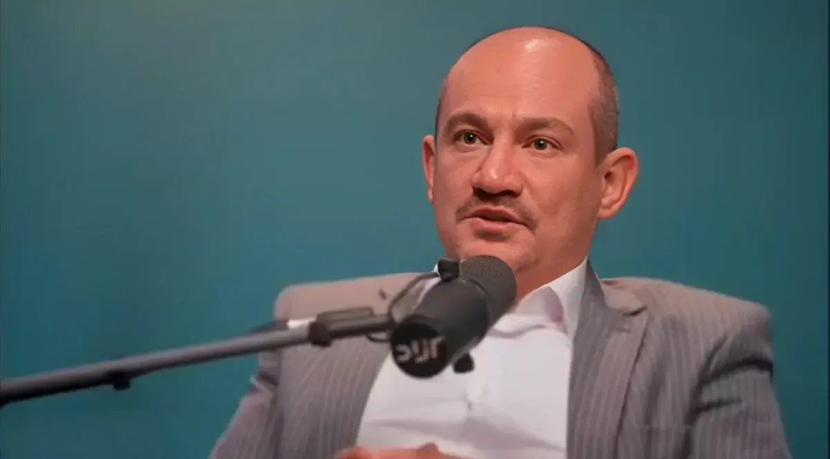 واکنش حمزه صفوی به ماجرای اقامت خواهرش در استرالیا: تفاوت دیدگاه‌ها طبیعی است