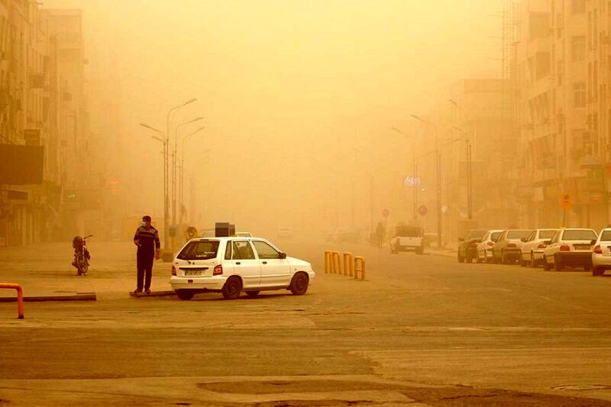 گرد و خاک تهران