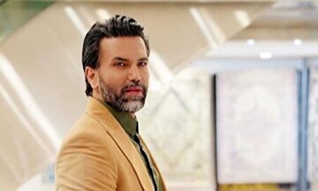 ببینید| علیرضا نیکبخت واحدی: شاید به قیافه‌ام نخورد ولی همیشه نماز می‌خوانم