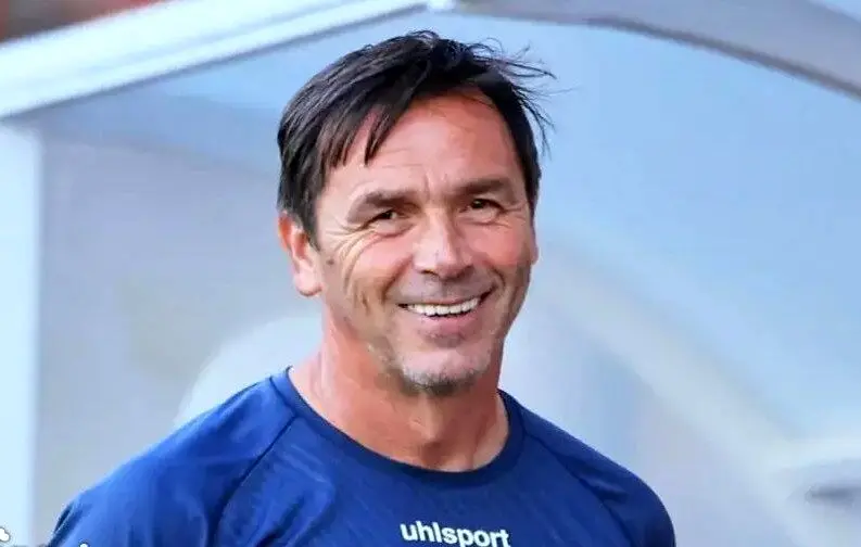 ساشا ایلیچ کیست؟ | دروازهبان استقلال که زیباترین گلها در دربی خورده ساشا ایلیچ کیست