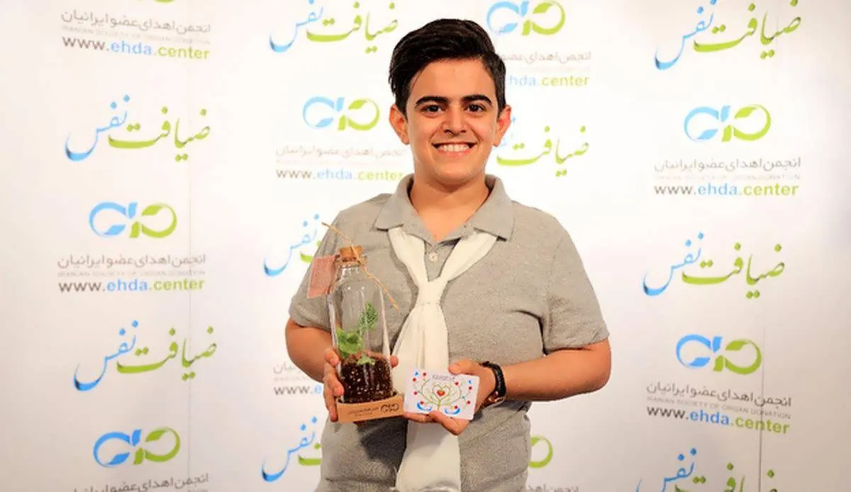 امیرمحمد متقیان کیست؟| از گلایههای تلخ از قضاوتها تا حضور در برنامه شفرونی بیوگرافی امیرمحمد متقیان