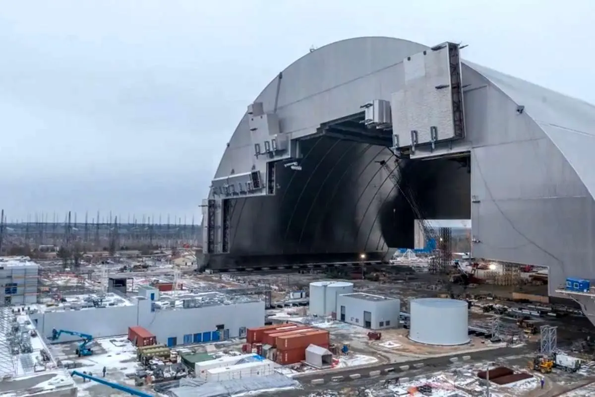 آژانس: حمله پهپادی سازه حفاظتی چرنوبیل را تخریب کرده است سازه حفاظتی چرنوبیل