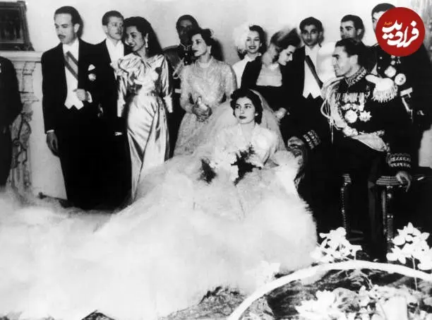 عکس کمتر دیدهشده از اشرف پهلوی در مراسم ازدواج محمدرضا شاه و ثریا مراسم ازدواج محمدرضا شاه و ثریا