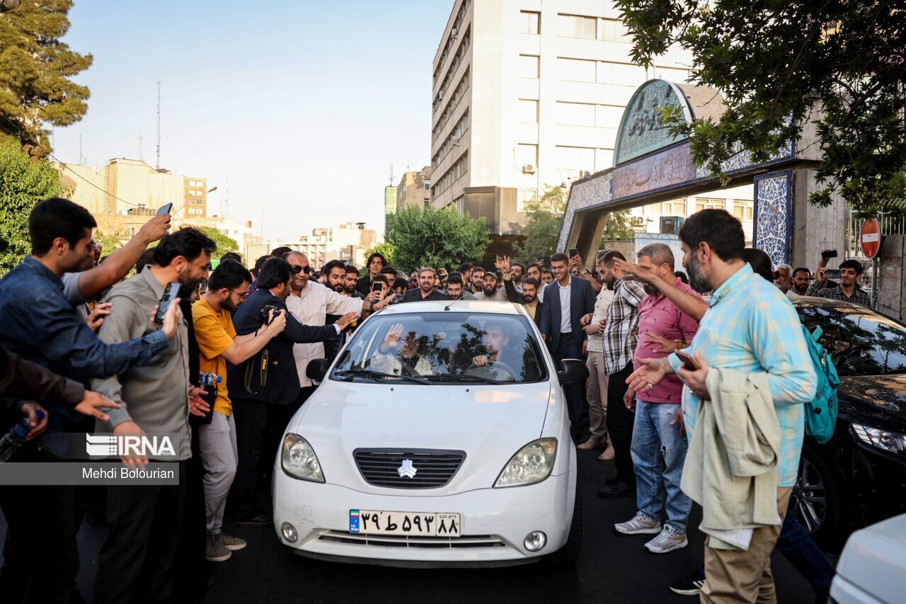 سعید و ماشین‌هایش| وقتی پراید جلیل با هزینه دو ماشین بنز ضدگلوله شد