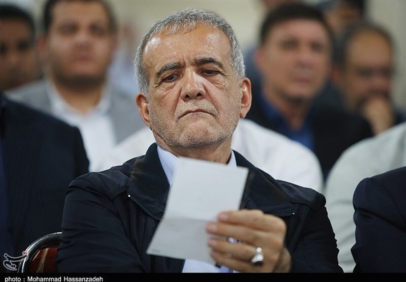 پزشکیان و نامه‌های اقتصاددانان| رییس دولت شجاعت شنیدن صدای هشدار را دارد؟