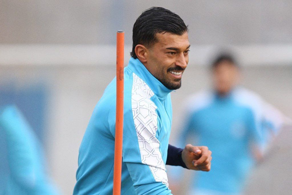 عکس| مراسم آشتیکنان ساپینتو و رامین رضائیان بعد از حاشیه بزرگ عکس| مراسم آشتیکنان ساپینتو و رامین رضائیان بعد از حاشیه بزرگ