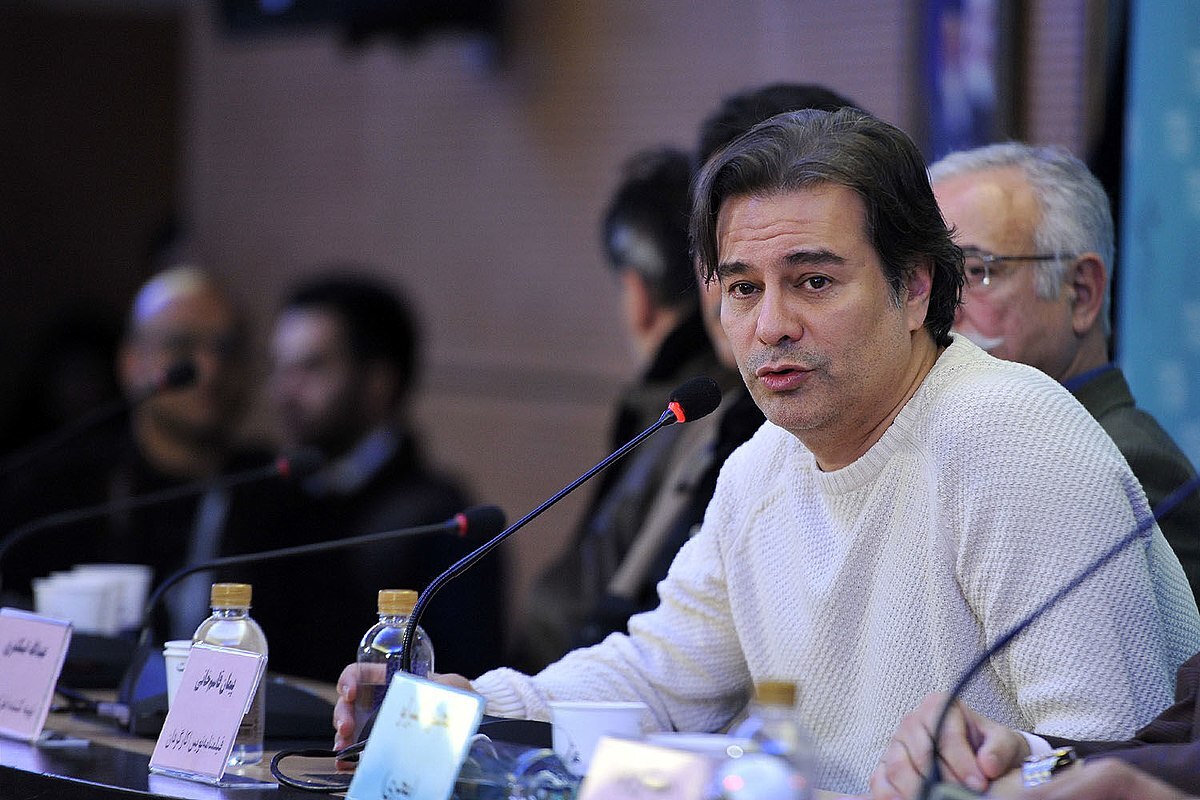 ببینید| سوتی غیرمنتظره پیمان قاسم‌خانی مقابل استاد شجریان؛ «بی‌حیثیت شدم!»