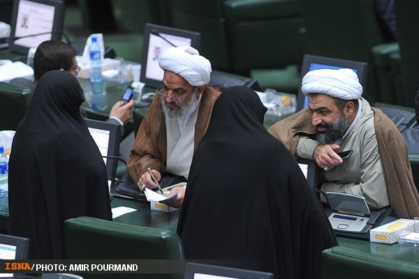 جبهه پایداری طرح صیانت را از گور بیرون کشید| از جان ملت و اینترنت و فضای مجازی چه می‌خواهید؟