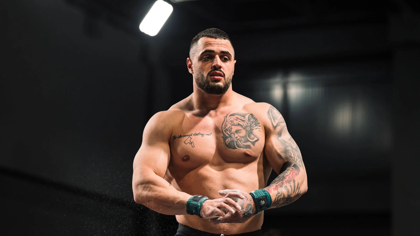 کارلوس ناسار کیست؟ | غول وزنهبرداری ۲۰ ساله که هر بار رکورد جهانی را میشکند کارلوس ناسار کیست