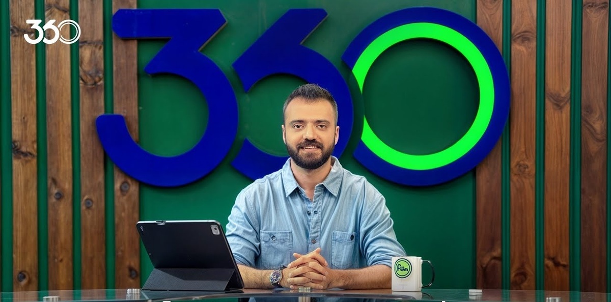 ببینید| حمله تند ابوطالب به عزیزی: اگه برگردم عقب یه تکل رو پای علی دایی میکردم که اون پاس رو به خداداد نده!