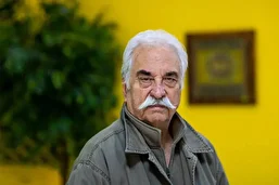 هادی مرزبان کیست؟| کارگردانی از آخرین بازماندگان نسل طلایی تئاتر ایران