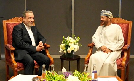 ببینید| رایزنی وزیران خارجه ایران و عمان در مسقط