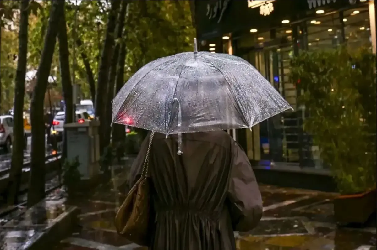 تداوم بارش‌ها تا اواسط هفته آینده؛ هشدار رعد و برق در تهران