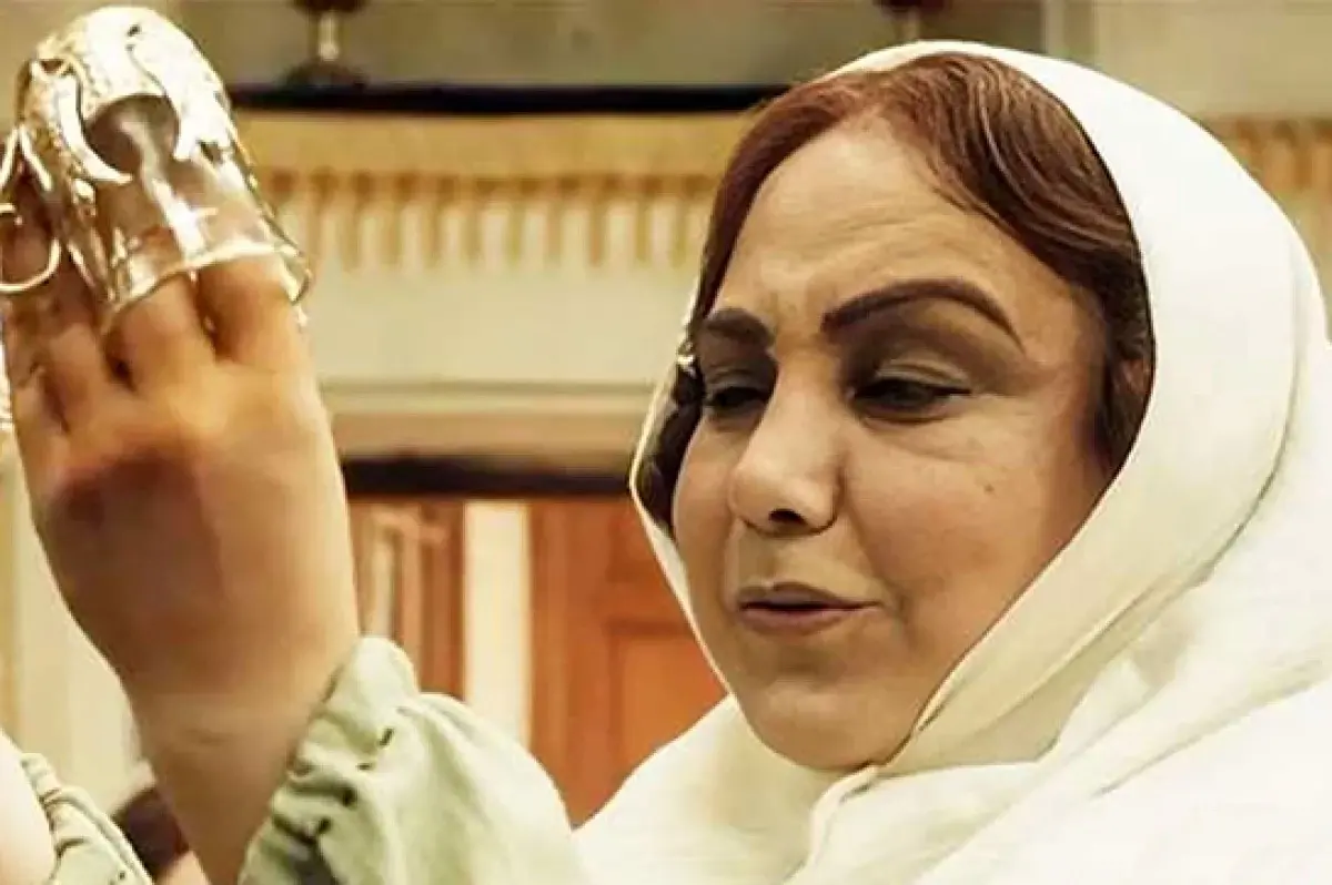 ببینید| بهنوش بختیاری و دخترانش در پشت صحنه سریال «بامداد خمار»