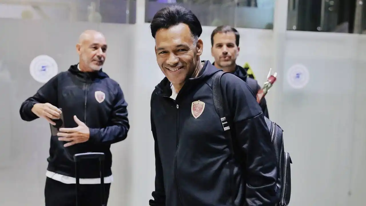 عجیب و غیرمنتظره؛ ژوزه مورایس از الوحده جدا و تیم جدیدش مشخص شد! عجیب و غیرمنتظره؛ ژوزه مورایس از الوحده جدا و تیم جدیدش مشخص شد!