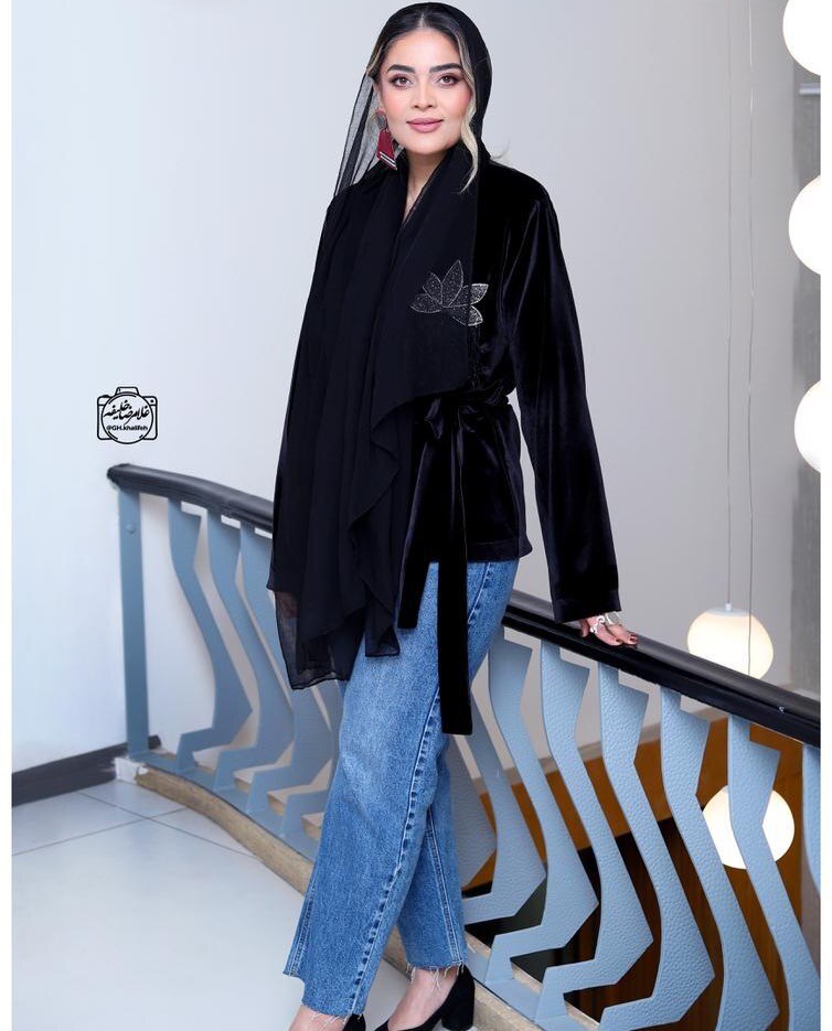 عکس| تیپ شیک عارفه معماریان، دختر محمود نقاشِ پایتخت عکس| تیپ شیک عارفه معماریان، دختر محمود نقاشِ پایتخت