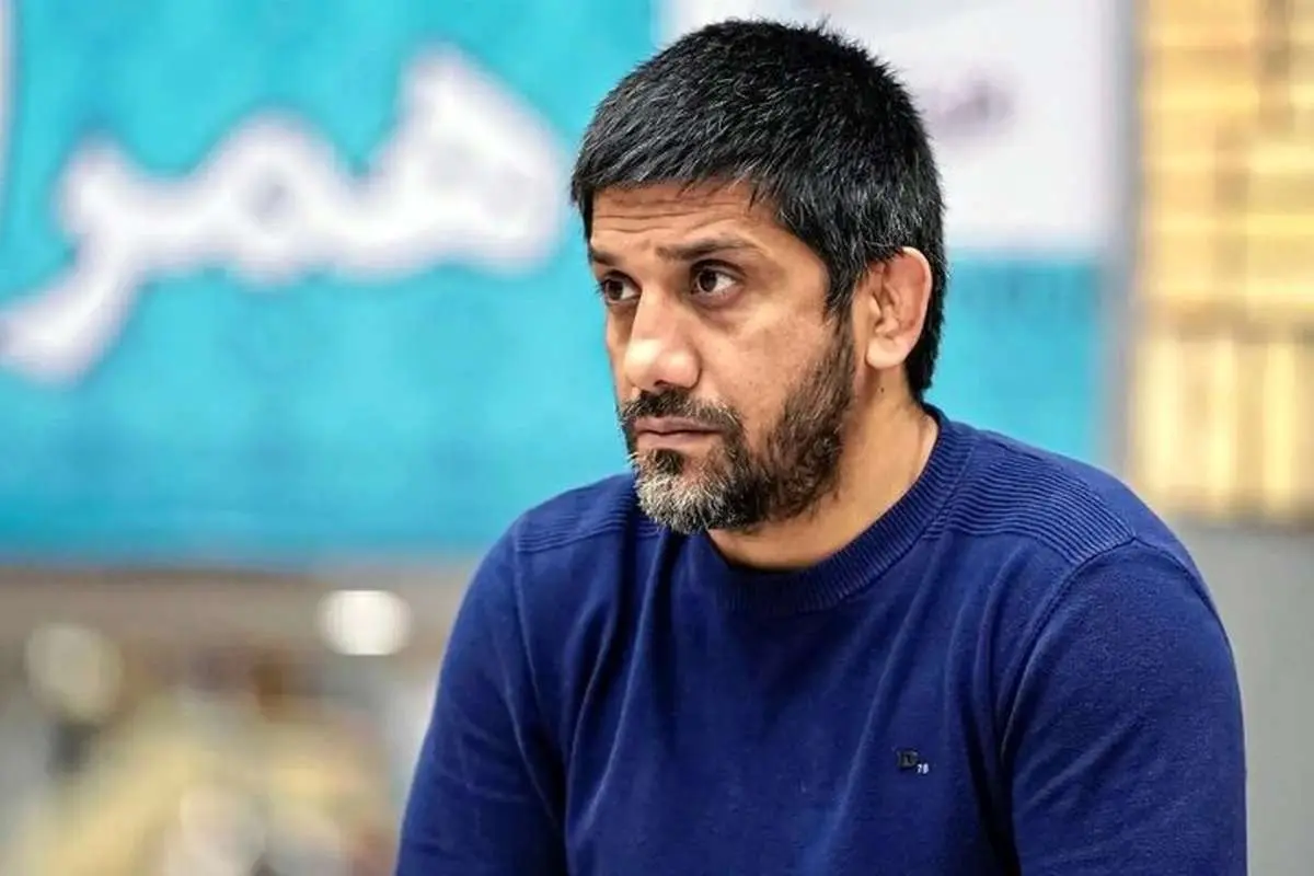 عکس| تابلو عجیب در اتاق علیرضا دبیر در فدراسیون کشتی عکس| تابلو عجیب در اتاق علیرضا دبیر در فدراسیون کشتی