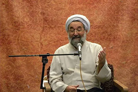 ببینید| کاش شراب خوار و حرام خوار بودید اما با حجاب!