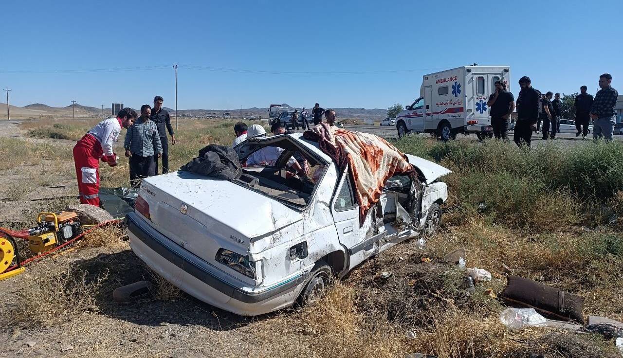 سالانه ۲۰ هزار نفر جانشان در تصادفات از دست می‌دهند!