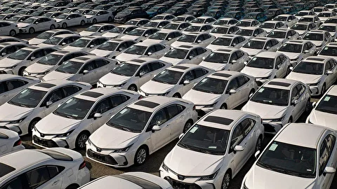 سهمیه بنزین خودرو‌های وارداتی کم‌مصرف حذف نمی‌شود