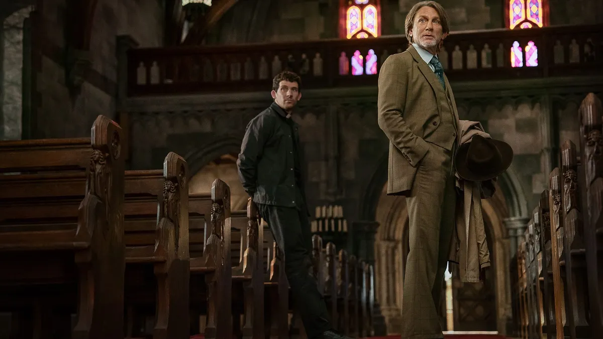 معرفی فیلم بیدار شو مرد مرده| قتل، ایمان و سیاست؛ معمای جدید نتفلیکس معرفی فیلم بیدار شو مرد مرده