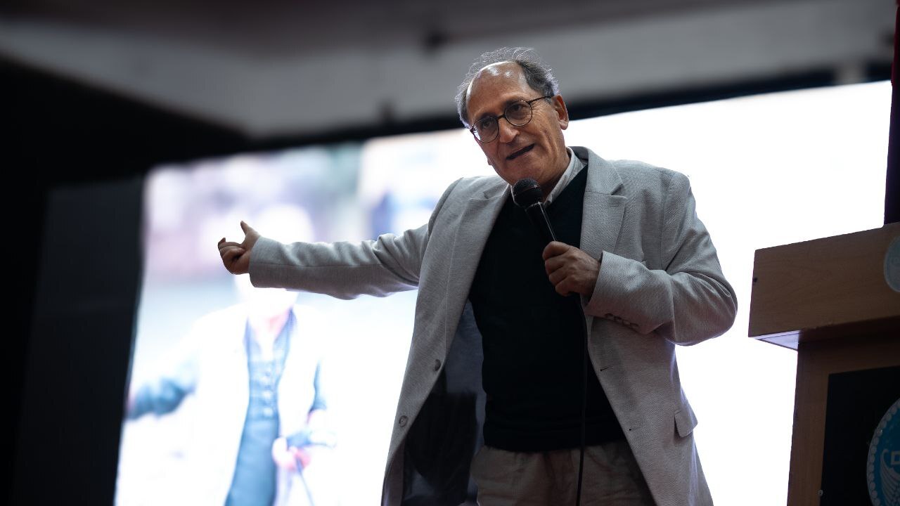 دانشگاه دانشگاه