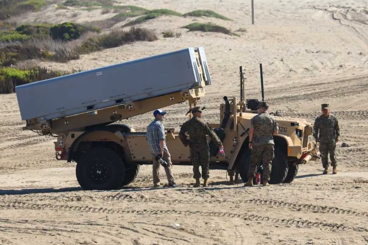 موشک انداز ضد کشتی سیار ROGUE-Fires موشک انداز ضد کشتی سیار ROGUE-Fires