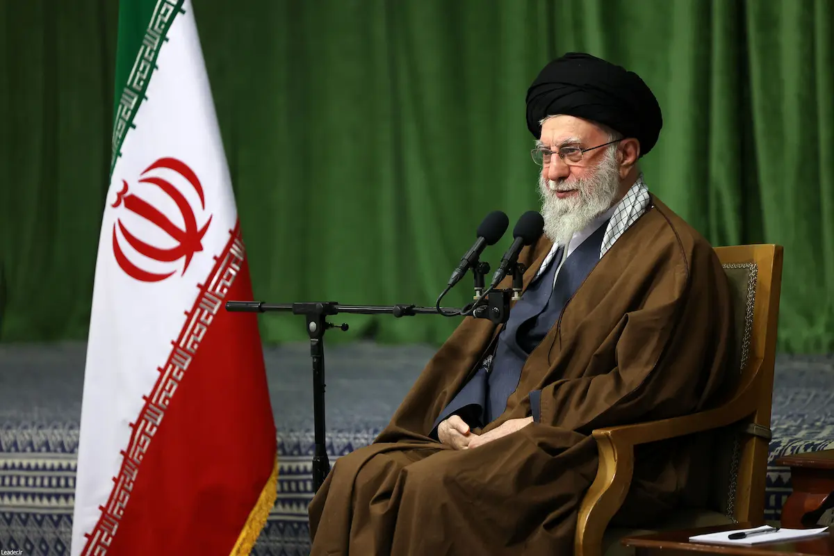 رهبر انقلاب: با همه سختیها و تنگدستیها، نقاط مثبت فراوانی در کشور داریم رهبر انقلاب: با همه سختیها و تنگدستیها، نقاط مثبت فراوانی در کشور داریم