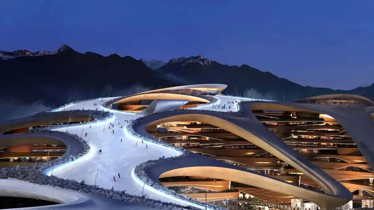 ببینید| عربستان در حال ساخت پیست اسکی با برف مصنوعی برای بازی‌های زمستانی ۲۰۲۹