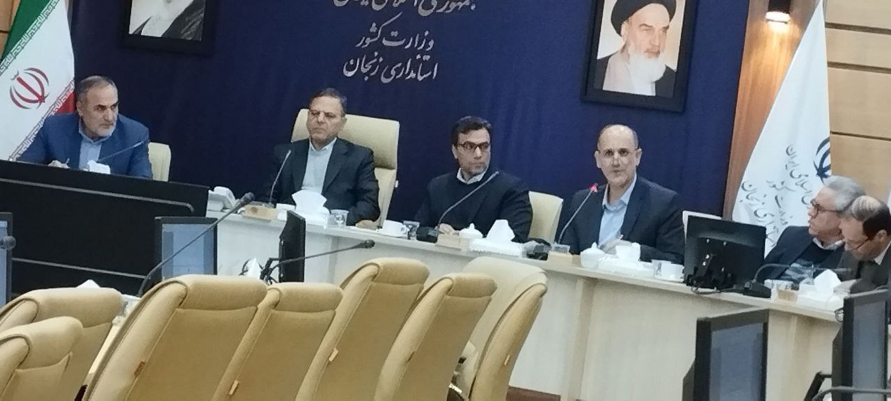 نهمین جلسه شورای آموزش و پرورش و سومین جلسه‌ شورای پشتیبانی سواد آموزی استان زنجان