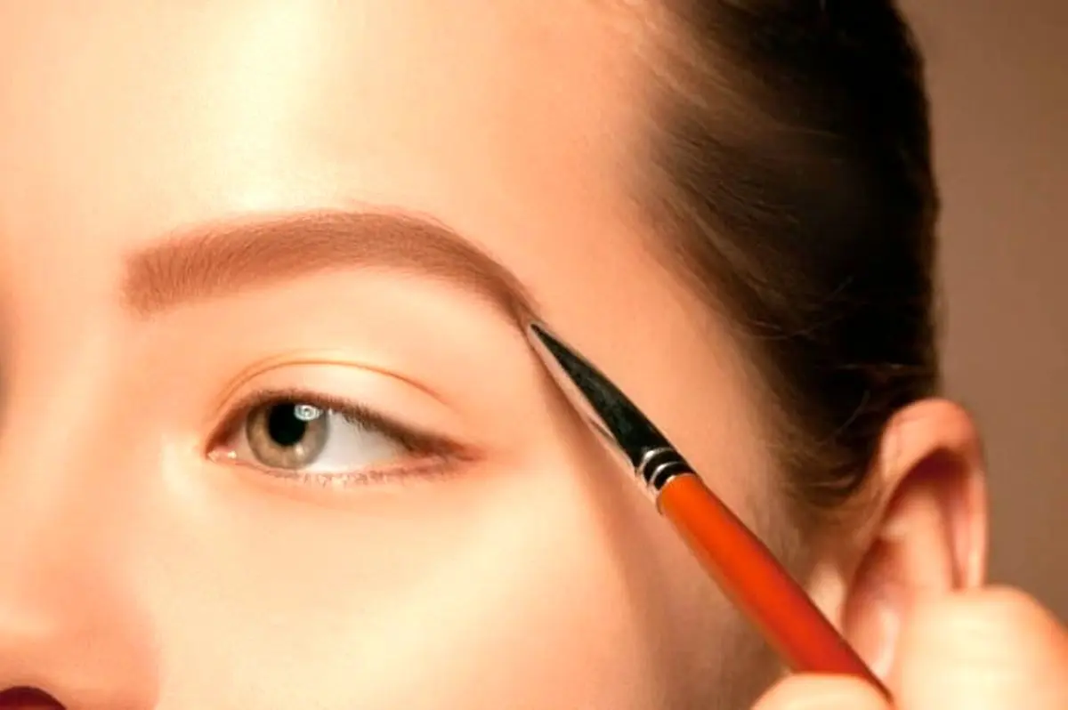 نکات رنگ کردن بعد از کاشت ابرو نکات رنگ کردن بعد از کاشت ابرو