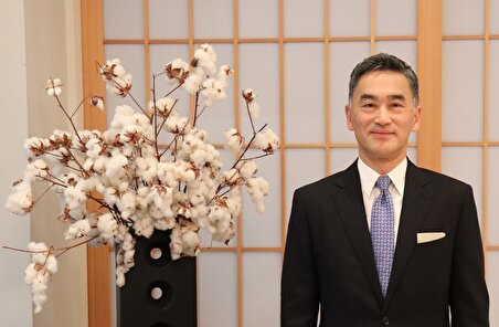 ببینید| شعرخوانی سنتی آبادانی در استقبال از سفیر ژاپن