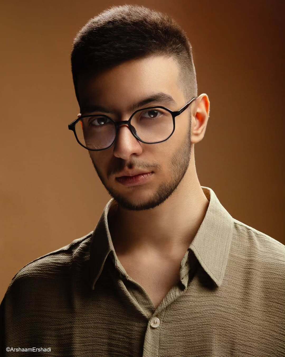 تصاویر فرزند لیلا زارع پس از تغییر جنسیت