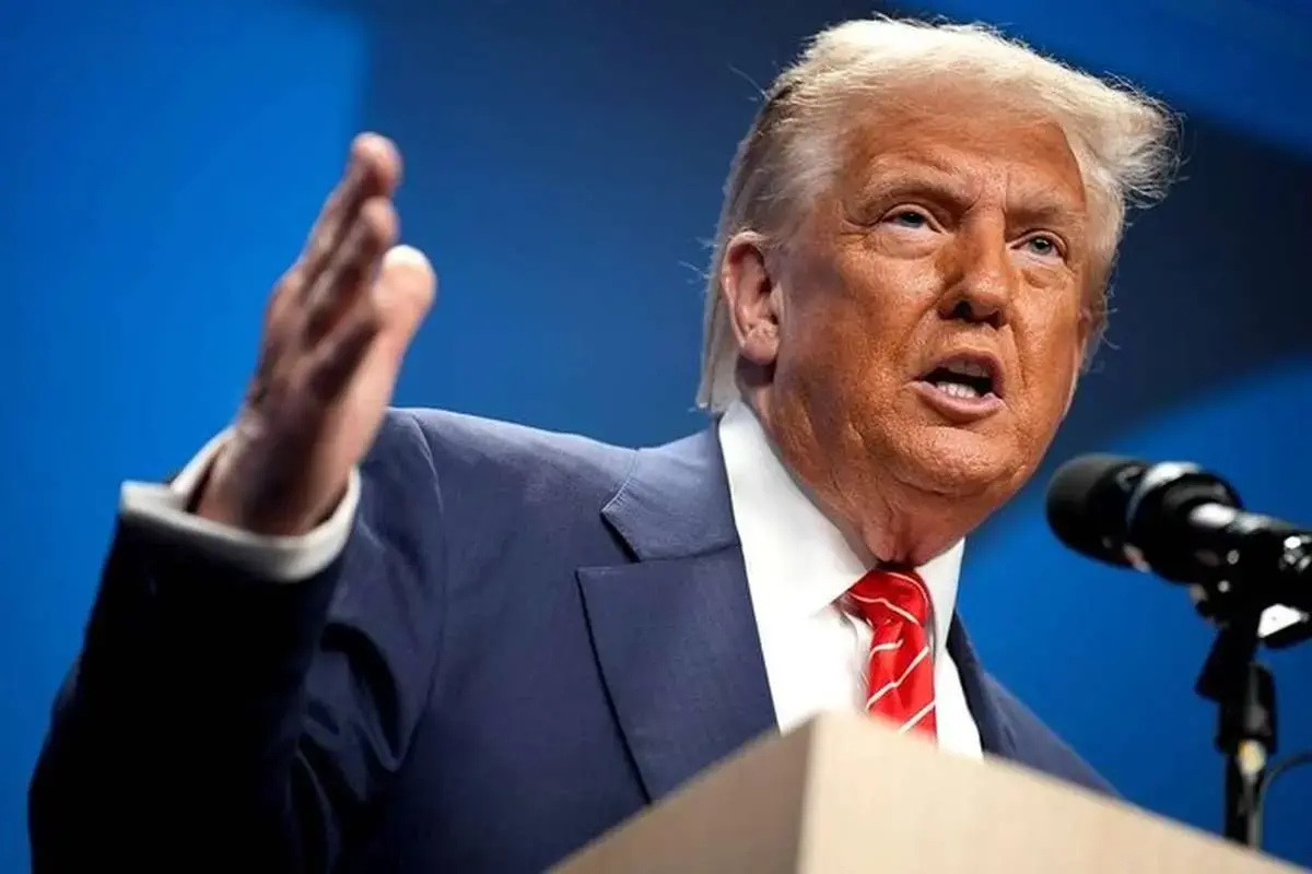 آکسیوس: ترامپ دستور بازنگری سختگیرانه گرینکارتها را صادر کرد ترامپ