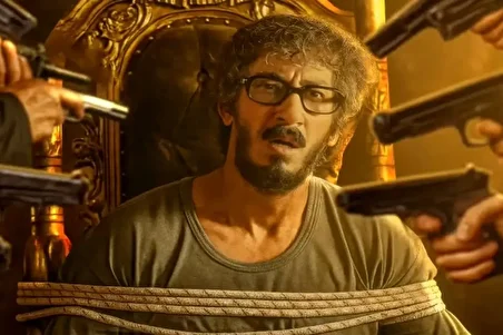 ببینید| دیالوگ احساسی بهرام افشاری در فیلم سینمایی مرد عینکی