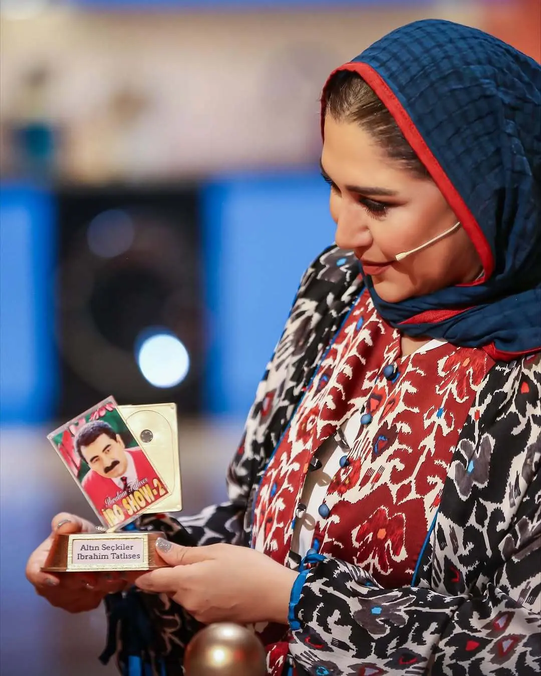 عکس| استایل پُر نقش و نگار نسیم ادبی