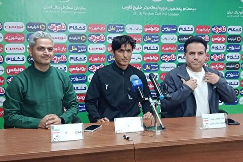 مربی شمس‌آذر: پرسپولیس با کمک داور ما را برد | پورعلی‌گنجی را چرا اخراج نکردید؟