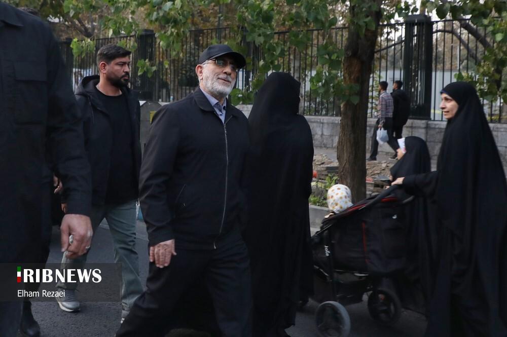 عکس| حضور سردار قاآنی در تجمع حجاب تهران عکس| حضور سردار قاآنی در تجمع حجاب تهران