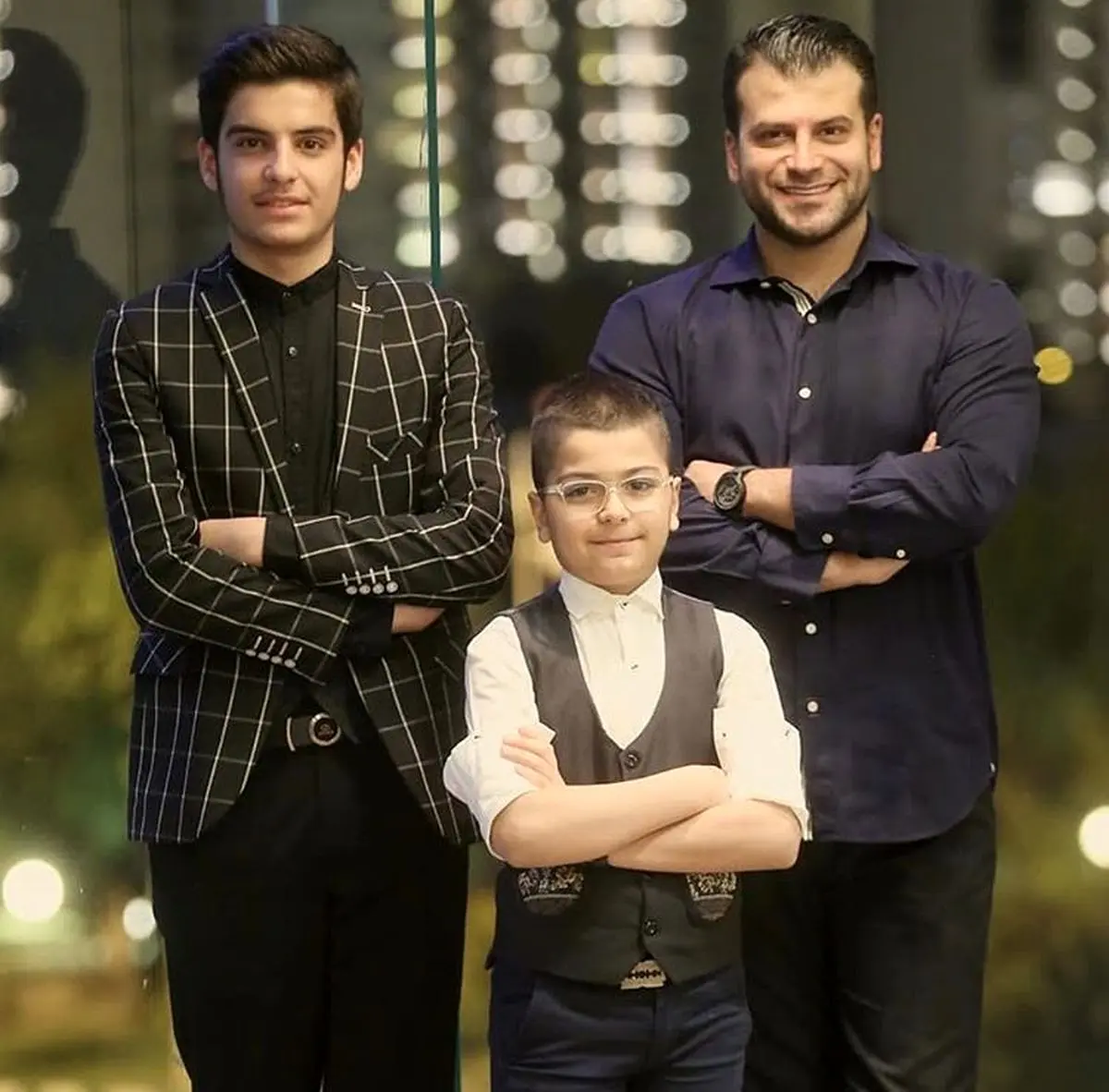 روزبه حصاری کیست؟ | چهره جدید سینمای ایران؛ از سریال «بچه مهندس» تا اجرای ریتمیک در برنامه کارناوال فیلم های روزبه حصاری