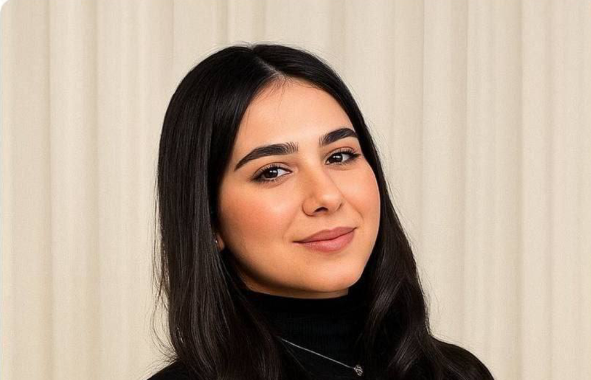 اعتراض تندروها به انتشار عکس شهید نیلوفر قلعهوند در نشریه صدای ایران +عکس نیلوفر قلعهوند