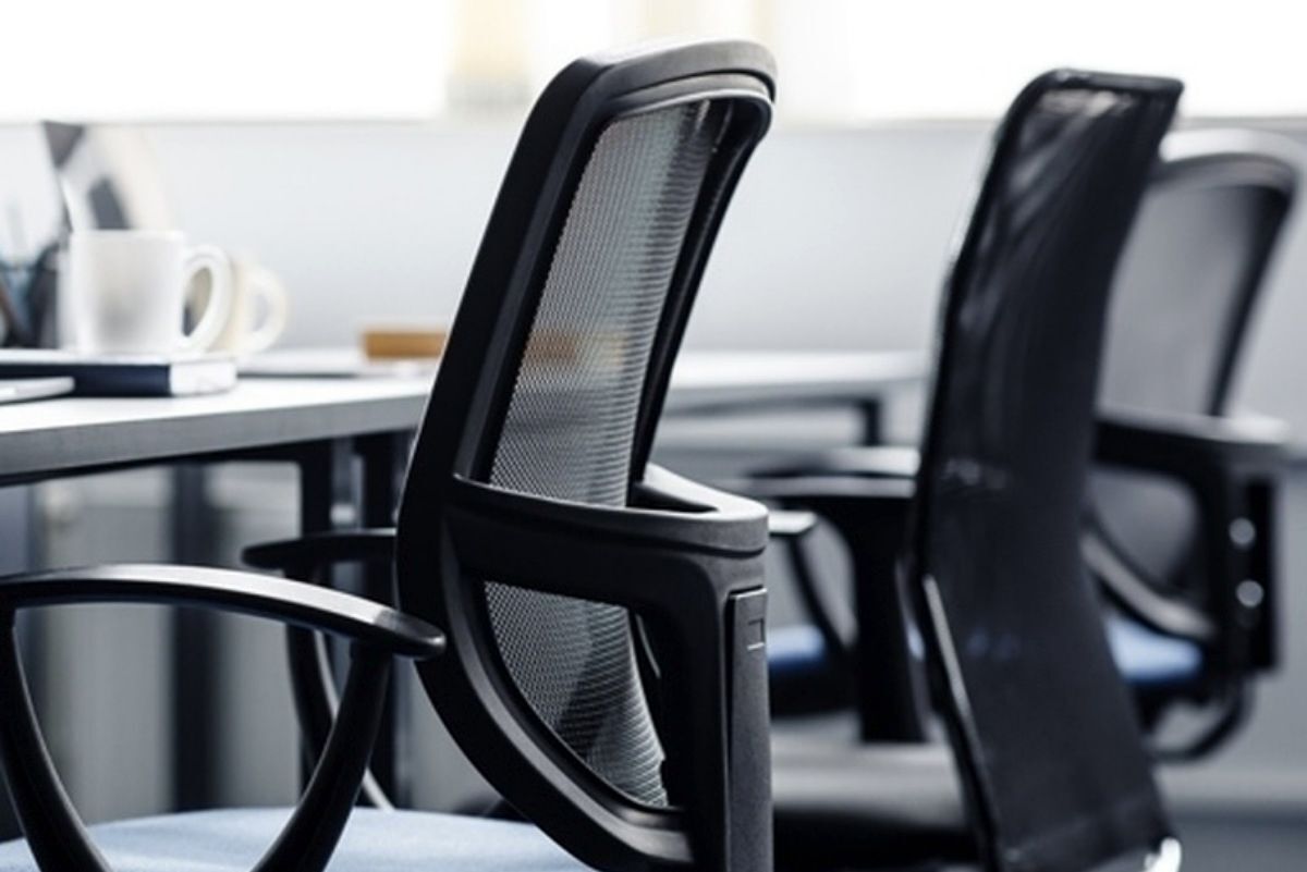 احتمال تمدید دورکاری و تعطیلی مدارس به دلیل آلودگی شدید هوا