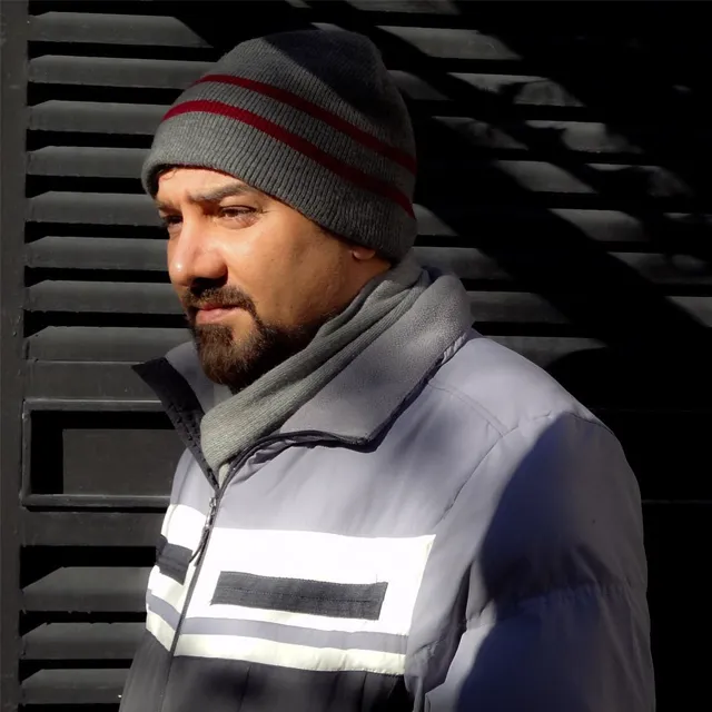 برزو ارجمند کیست؟| بازیگر با سابقه طنز؛ از دیدار با ابی تا پشیمانی از مهاجرت بیوگرافی برزو ارجمند