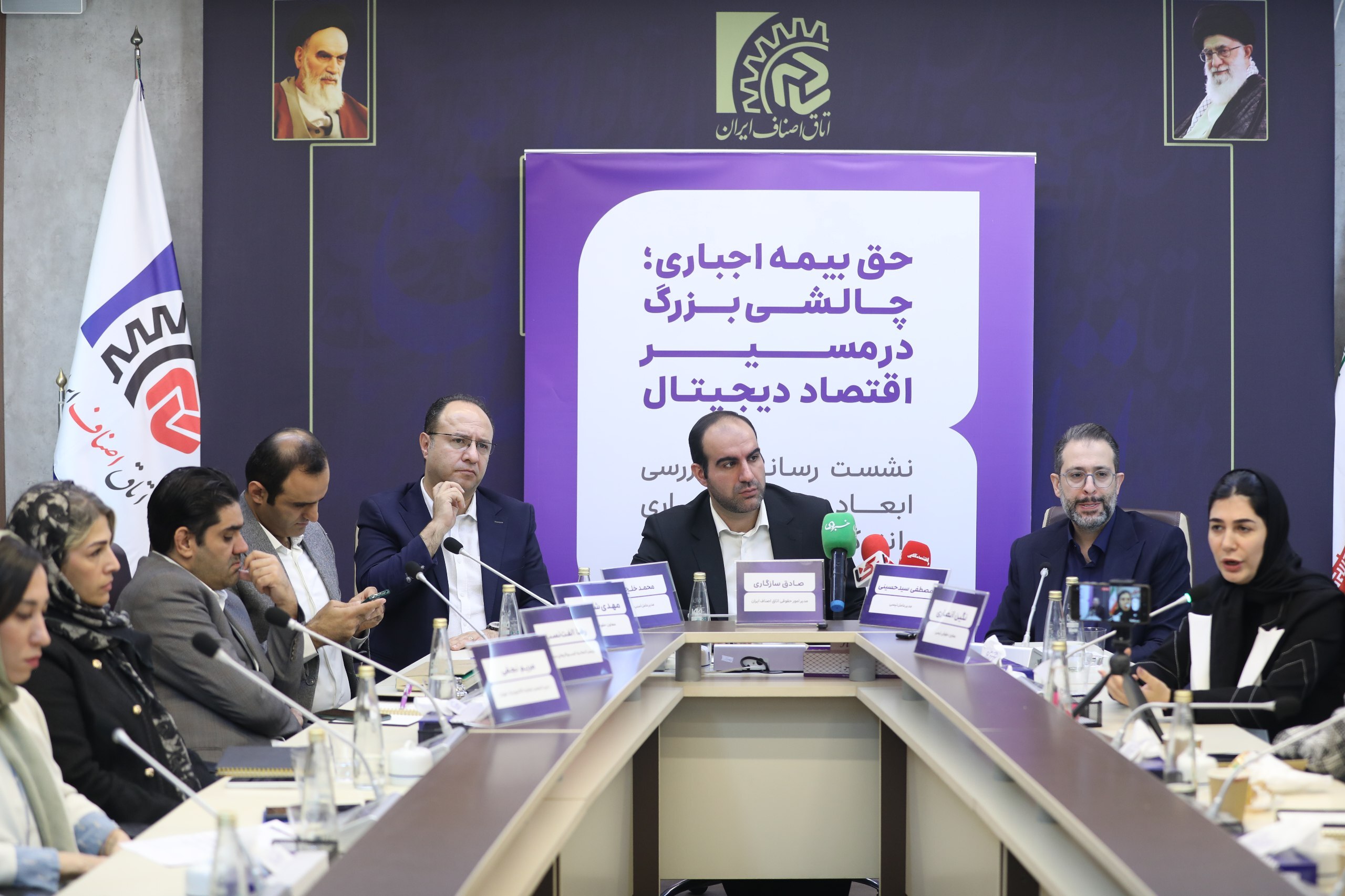 پلتفرم‌ها و نهاد‌های صنفی اقتصاد دیجیتال حامی بیمه رانندگان، اما مخالف روش اجباری‌اند